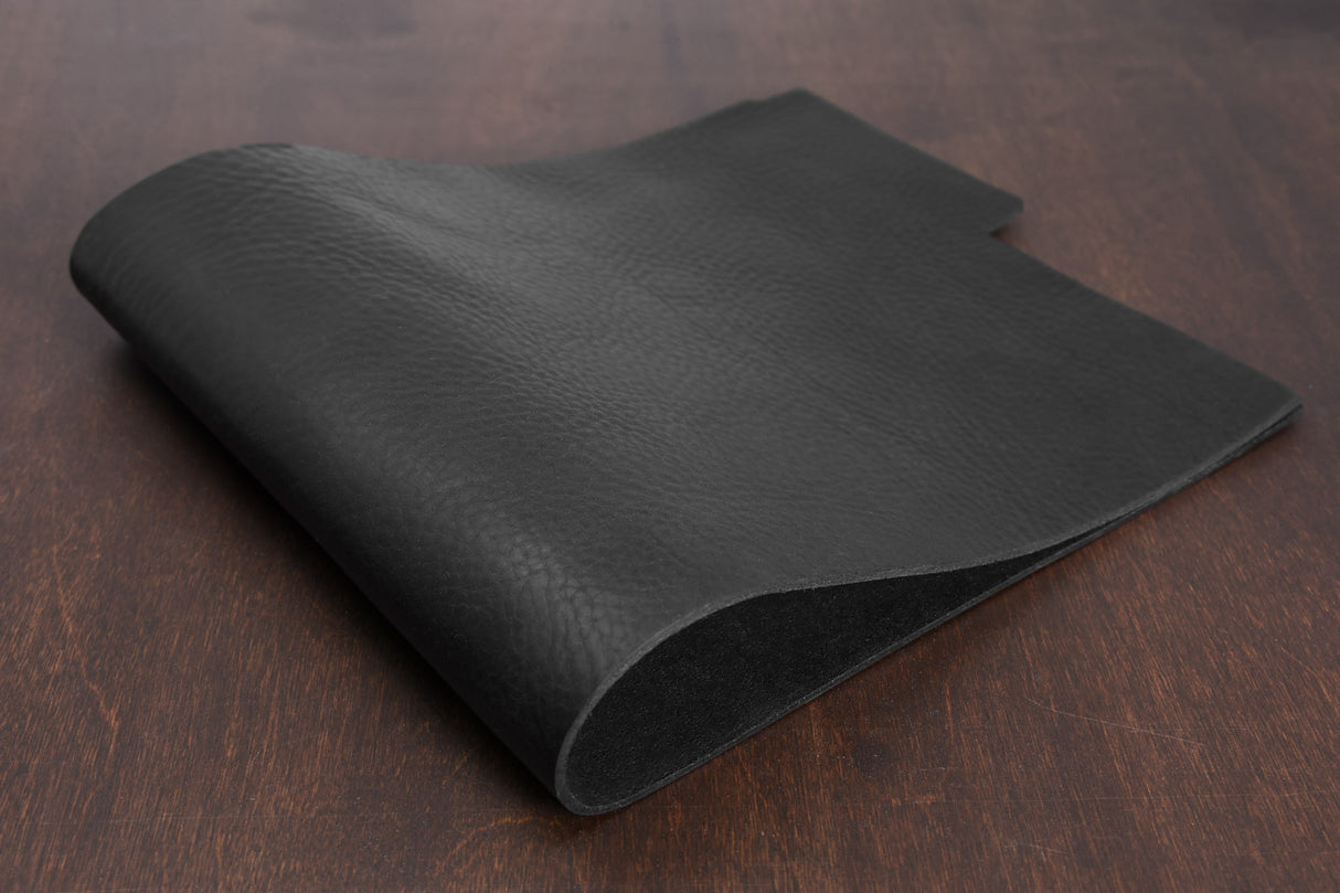 Conceria La Perla Azzurra Amazzonia, Nero