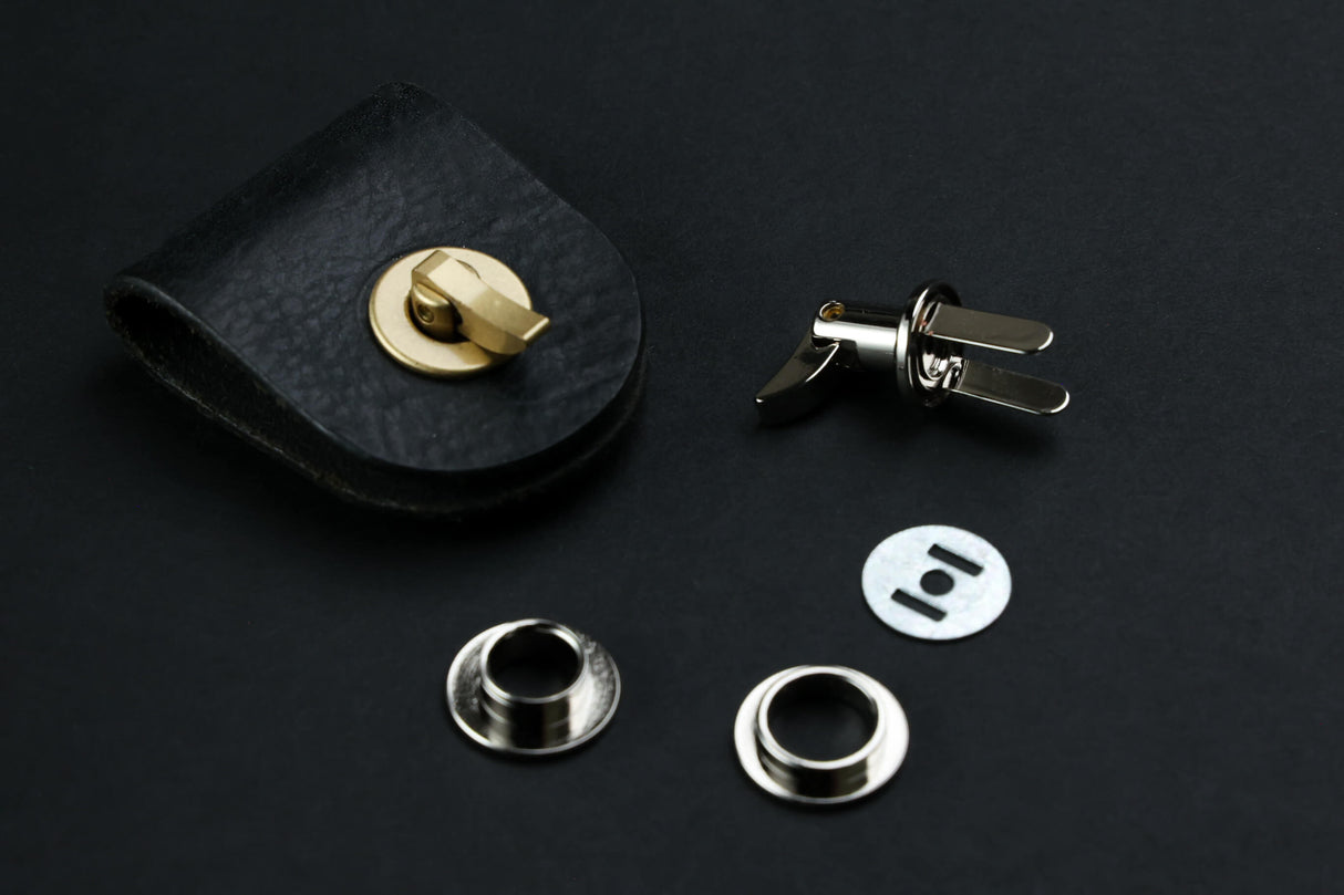 NIckel Finger Lock Clasp