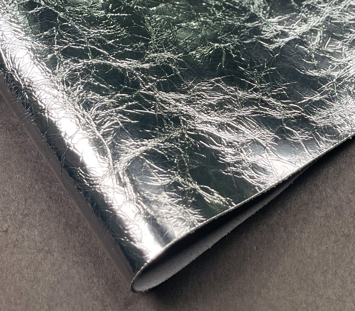 Crinkle Metallic Calf, Silver