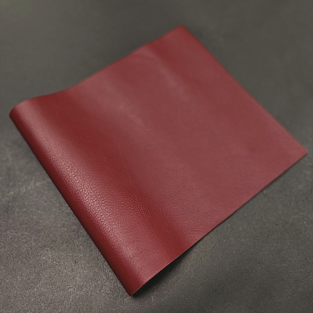 Nuova Overlord Italian Calf, Milled Red