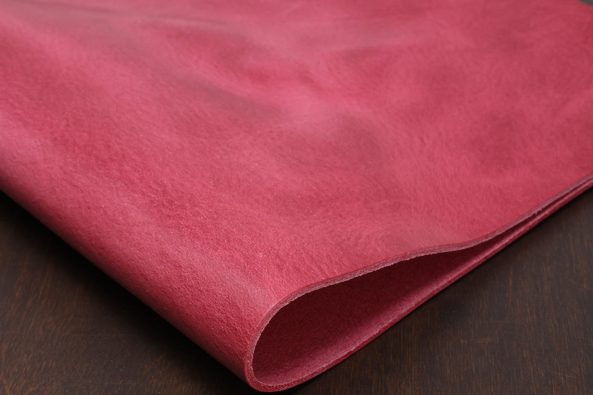 Conceria La Perla Azzurra Missouri, Magenta