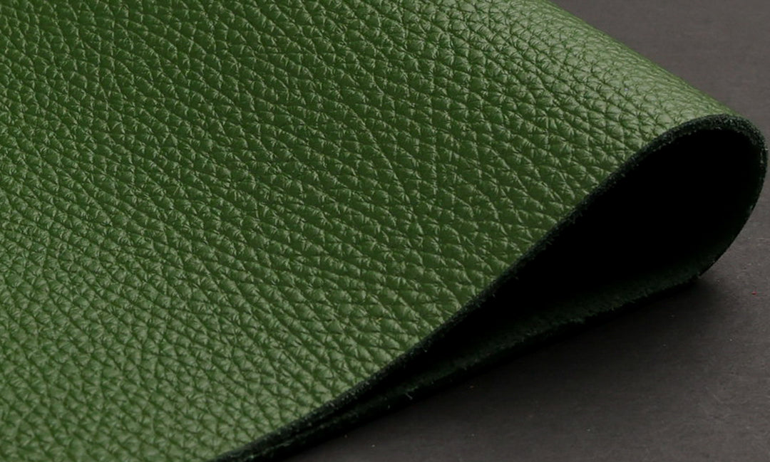 Italian Pebble Grain Calf, Green – District Leather Supply display picture 2