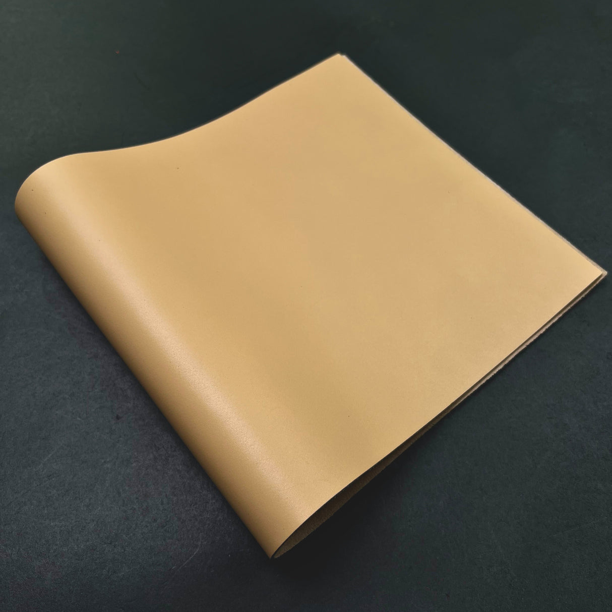 Nuova Overlord Italian Calf, Camel Yellow